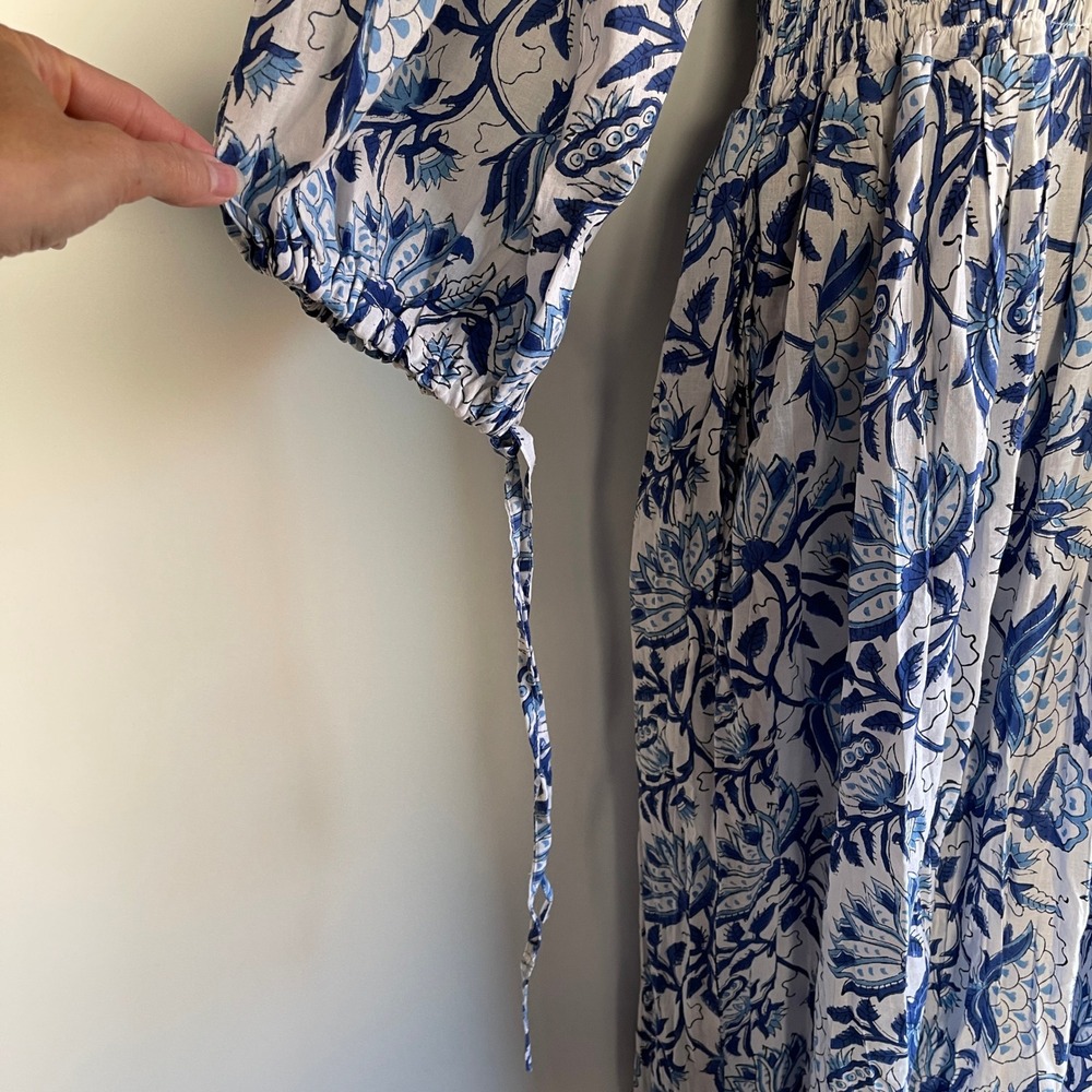 GROWKRATI Smocked Maxi Dress‎ Blue White Floral Print Square Neck Puff Sleeve M - Picture 4 of 8